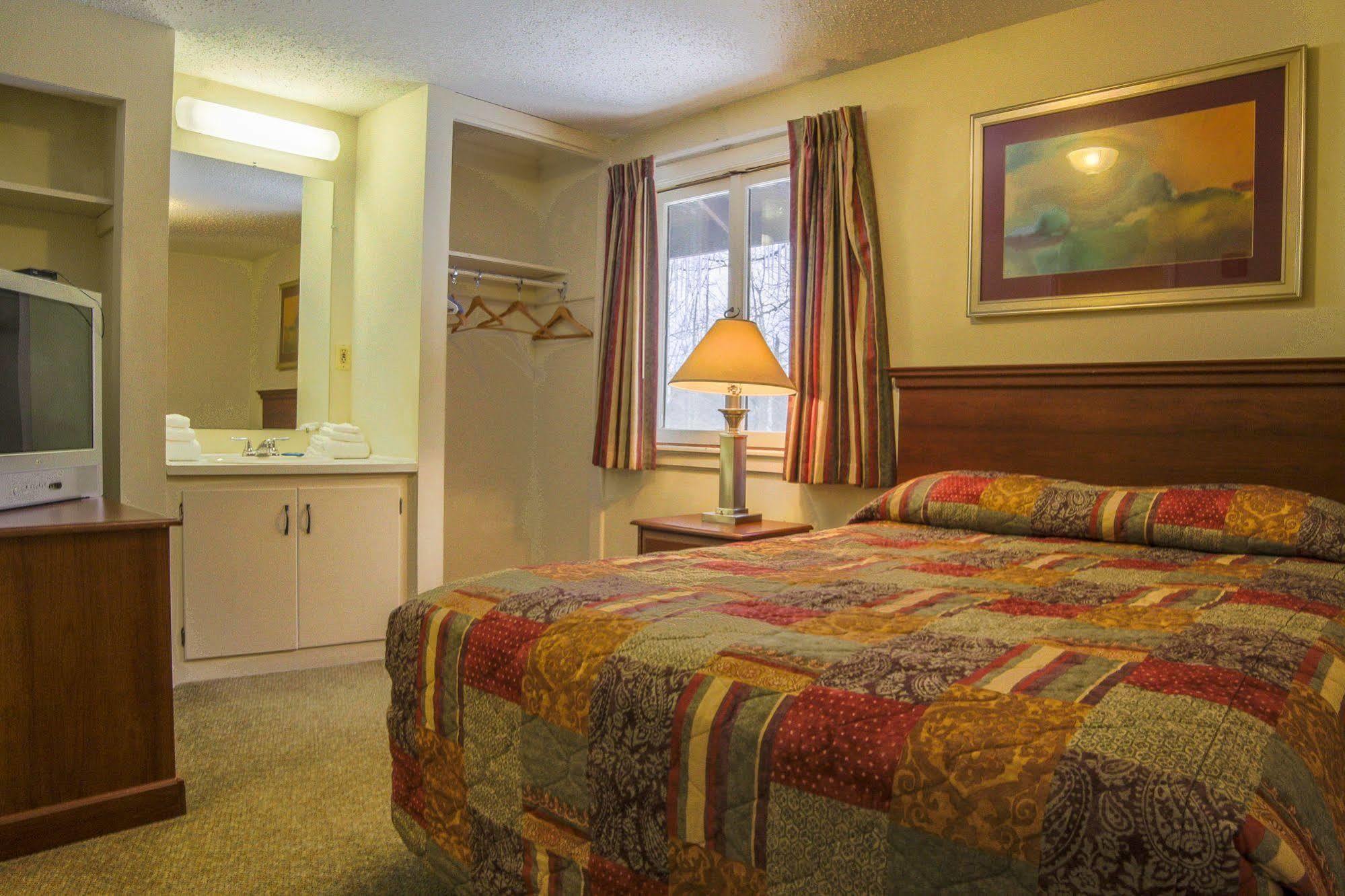 The Upper Pass Lodge Londonderry Экстерьер фото